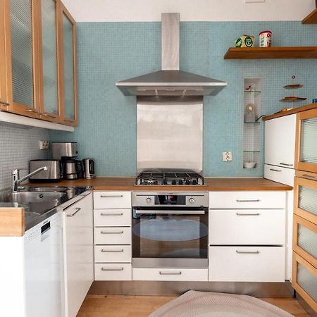 Poista 2Ndhomes Cozy And Compact 1Br Apartment In Kamppi Helsinki Dış mekan fotoğraf